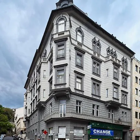 Gæstehus Butik Design Buda *